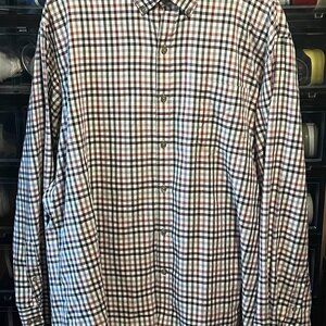 Van Heusen Dress Shirt Men's XL (17-17.5) Maroon White Plaid Long Sleeve Classic